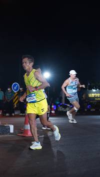 BIB: 40524
                            <button type="button" onclick="openModal(23032771)" class="btn btn-primary btn-sm float-right btn-popup" data-toggle="modal" data-target=".modal-high-quality">
                        <i class="fas fa-shopping-cart"></i> Add to Cart
                    </button>
                                            <button type="button" onclick="isThisMe(23032771, true)" class="btn btn-success btn-sm float-right btn-popup btn-isme hidden" data-toggle="tooltip" data-placement="bottom" title="นี่คือรูปของคุณใช่ไหม คลิกที่นี่เพื่อเอาเข้าอัลบั้ม">
                        <i class="fas fa-plus"></i> Add to album
                    </button>
                    <button type="button" onclick="isThisMe(23032771, false)" class="btn btn-warning btn-sm float-right btn-popup btn-isnotme hidden">
                        <i class="fas fa-ban"></i> Remove from album
                    </button>